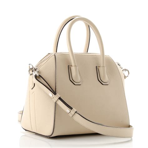 givenchy sugar goatskin mini antigona medium beige